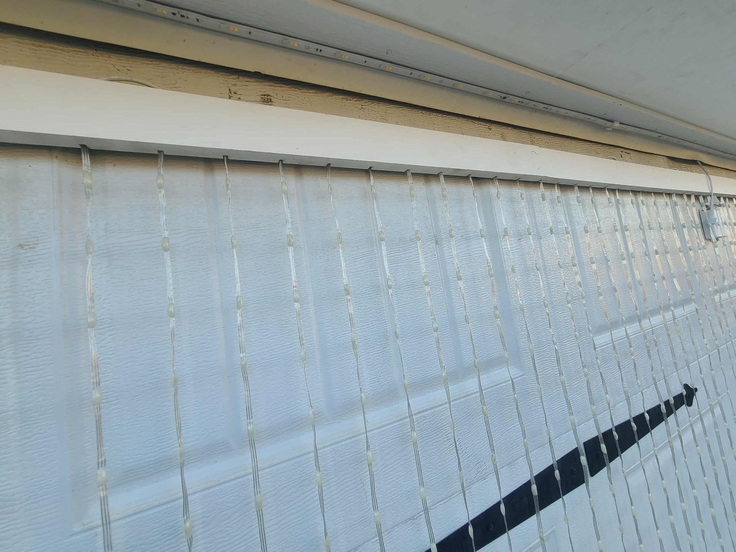 Curtain Mount for Govee Curtain Pro (16 foot doors)